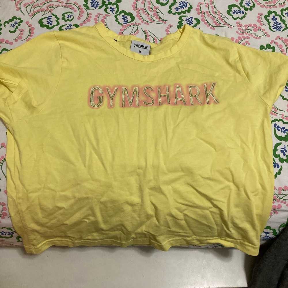 Gymshark women’s shirt
